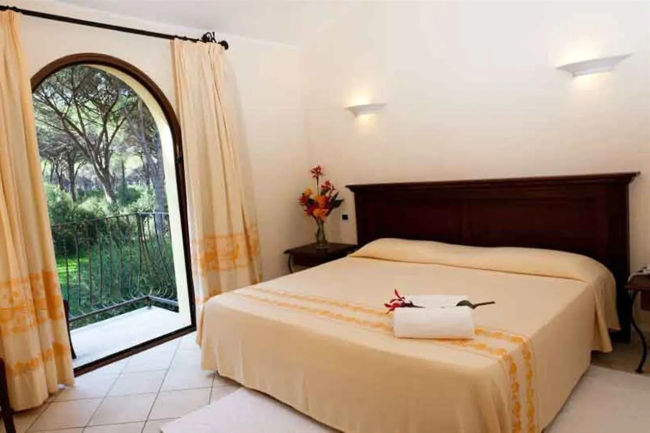 Horse Country Resort Congress & Spa - Hotel Ribot Arborea